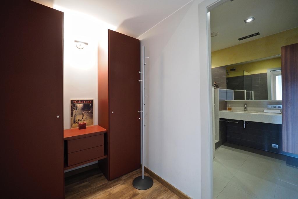 Gracia Terrace Design Apartment Barcelona Exterior photo